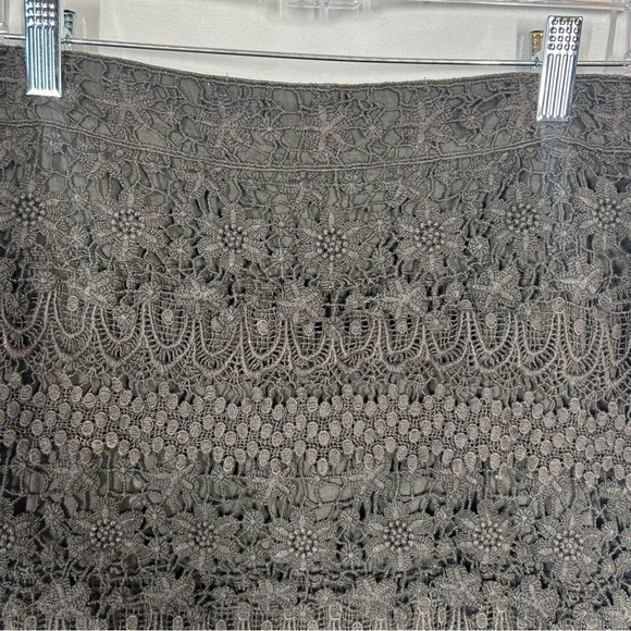 American Eagle | Lace Mini Skirt Dark Gray Women’s Size 0 - Picture 5 of 12